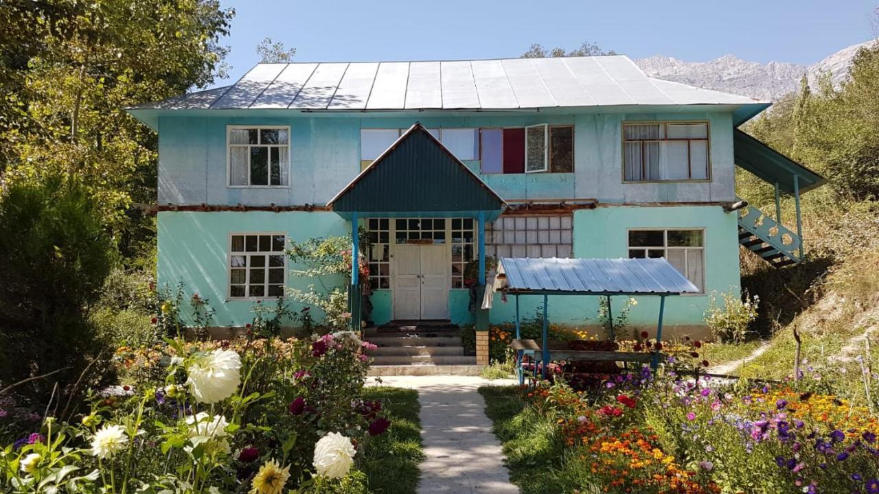 Friendship Apartamento Arslanbob Exterior foto