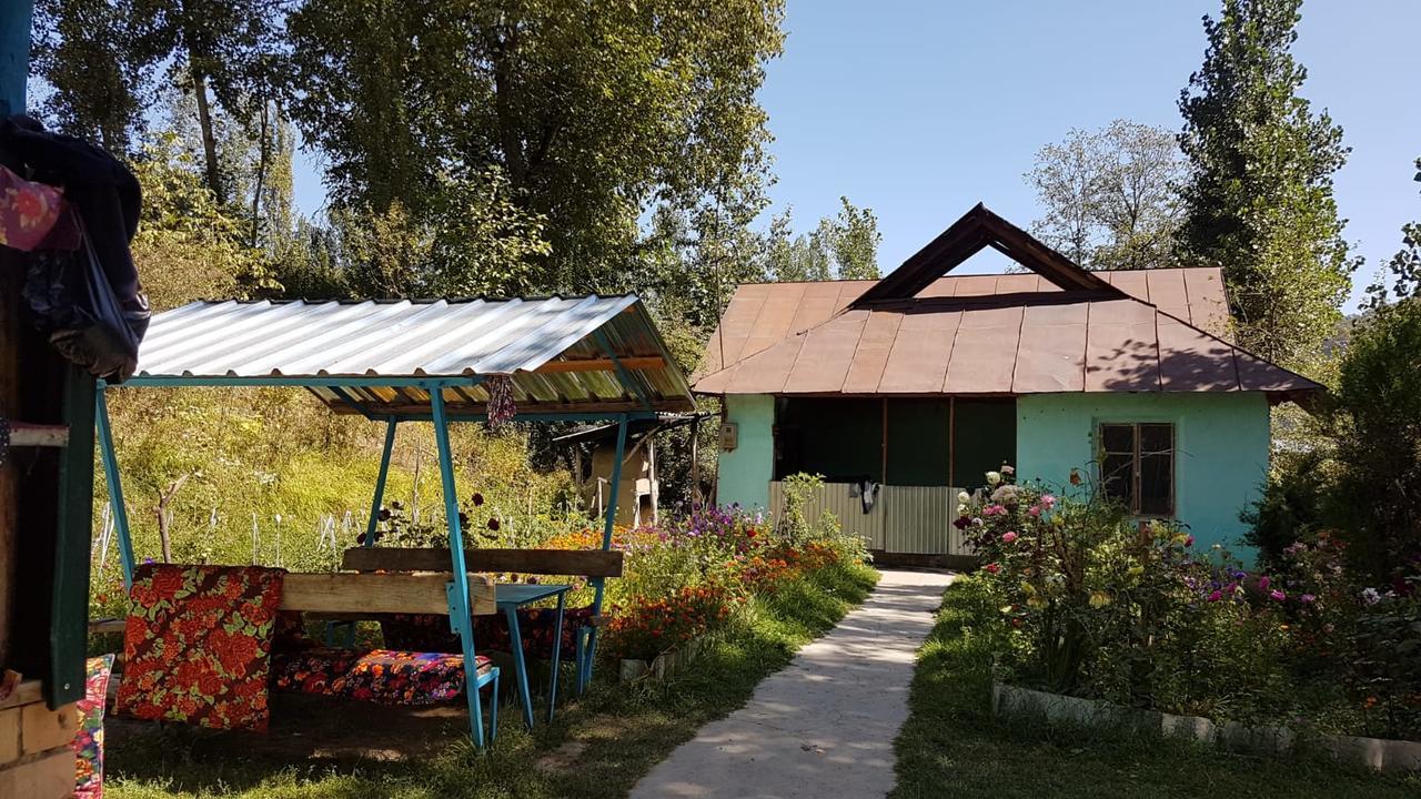 Friendship Apartamento Arslanbob Exterior foto